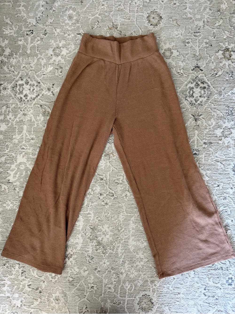Abercrombie & Fitch Women’s Wide-Leg Knit Pants in Brown
